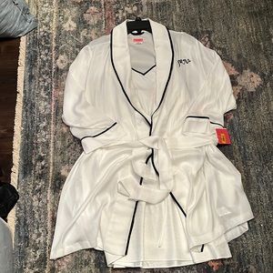 NWT Kate Spade Mrs. Chemise and Robe